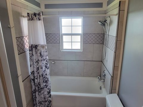 Tiny photo for 551 E 500 S, Payson, UT 84651 (MLS # 2146595)