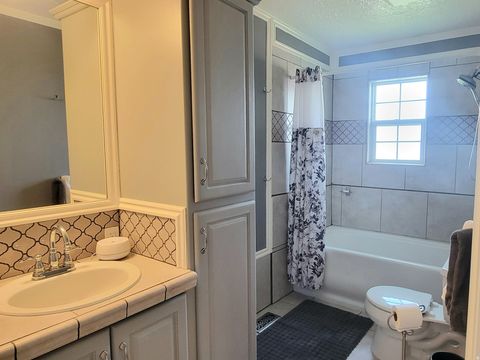 Tiny photo for 551 E 500 S, Payson, UT 84651 (MLS # 2146595)