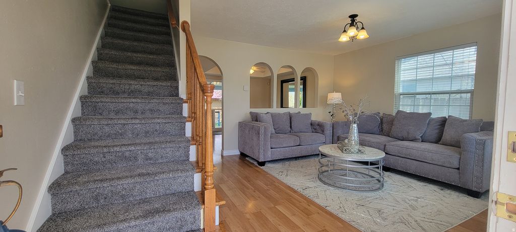 Photo of 551 E 500 S, Payson, UT 84651 (MLS # 2146595)