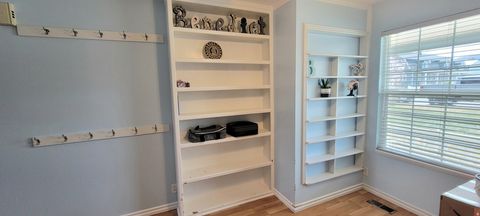 Tiny photo for 551 E 500 S, Payson, UT 84651 (MLS # 2146595)