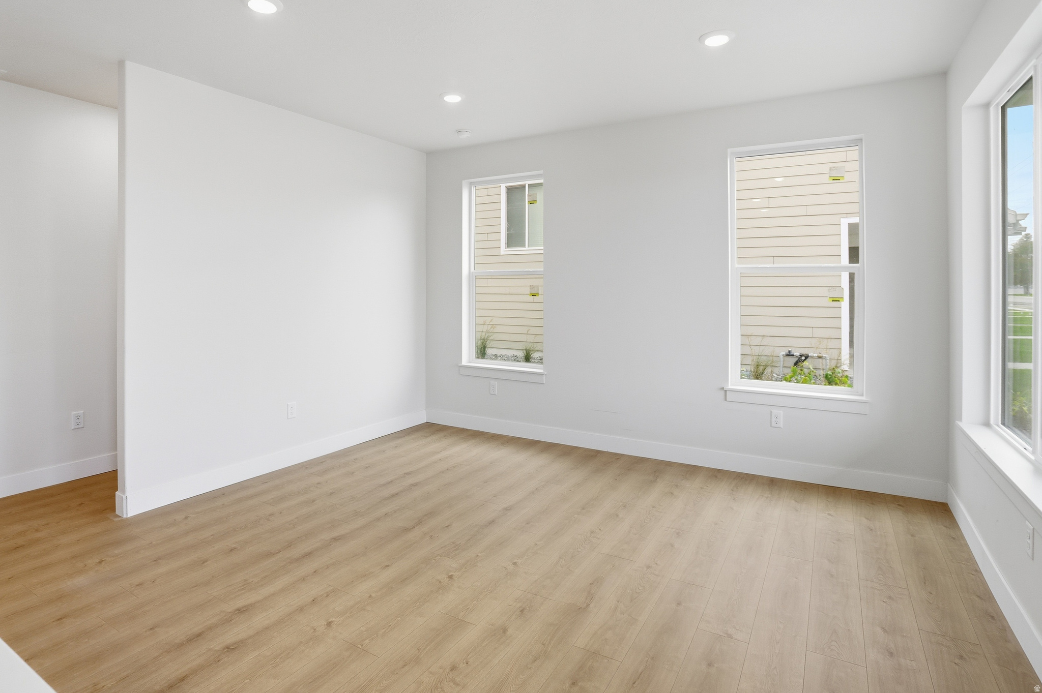 HARVEST VILLAGE - Residential