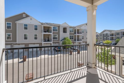 Tiny photo for 633 N SUN PEAK DR W, Vineyard, UT 84059 (MLS # 2106140)