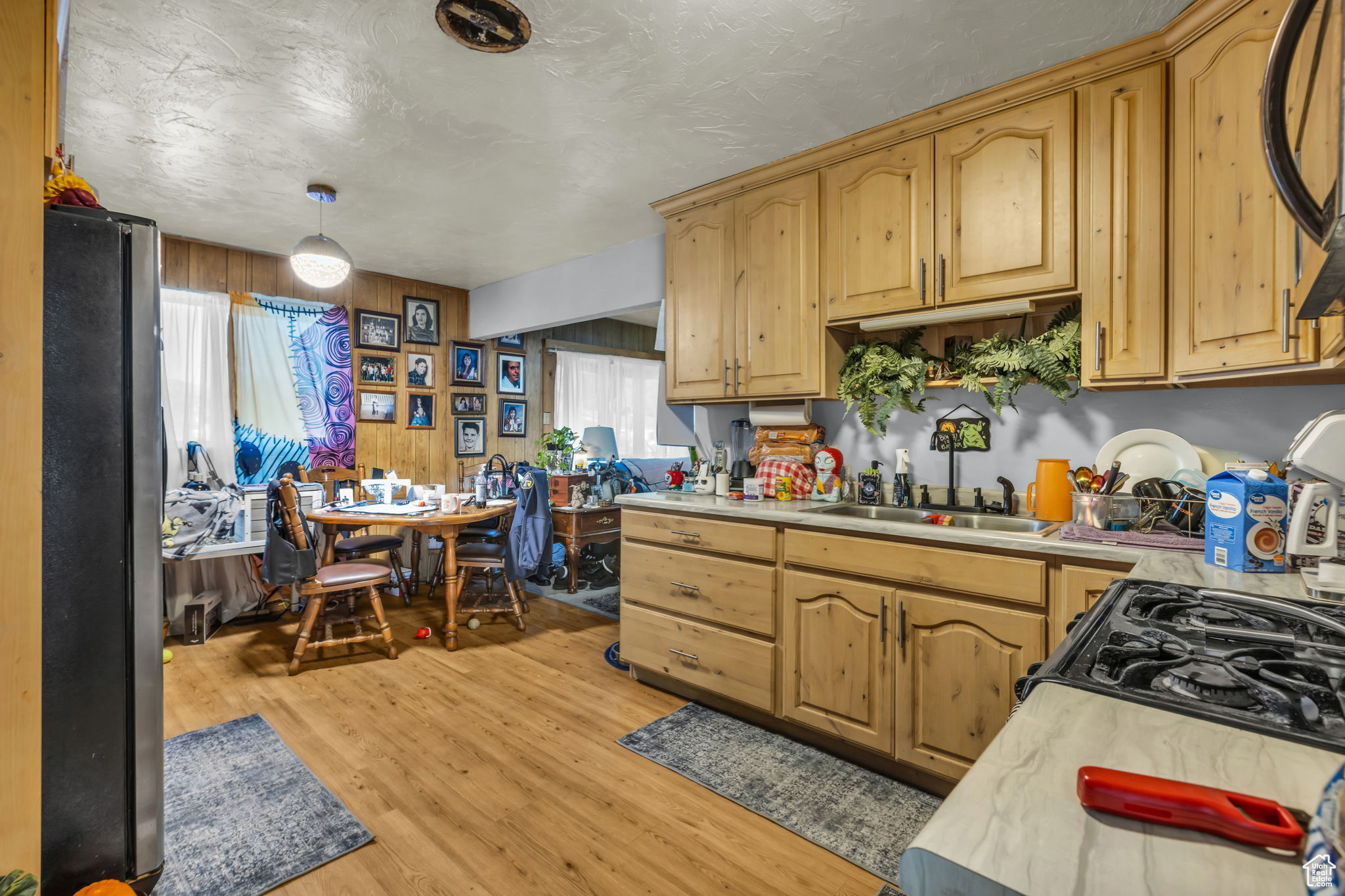 HOFFMAN HEIGHTS - Residential