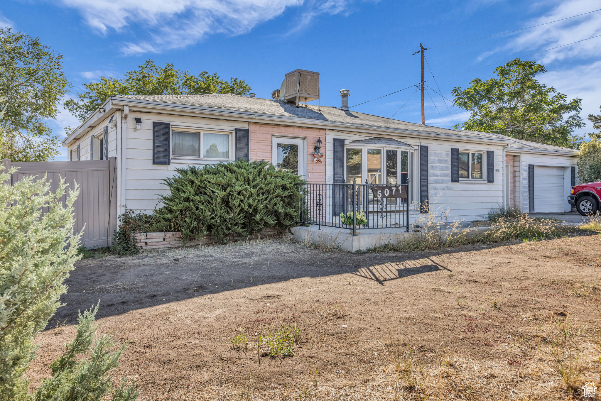 HOFFMAN HEIGHTS - Residential