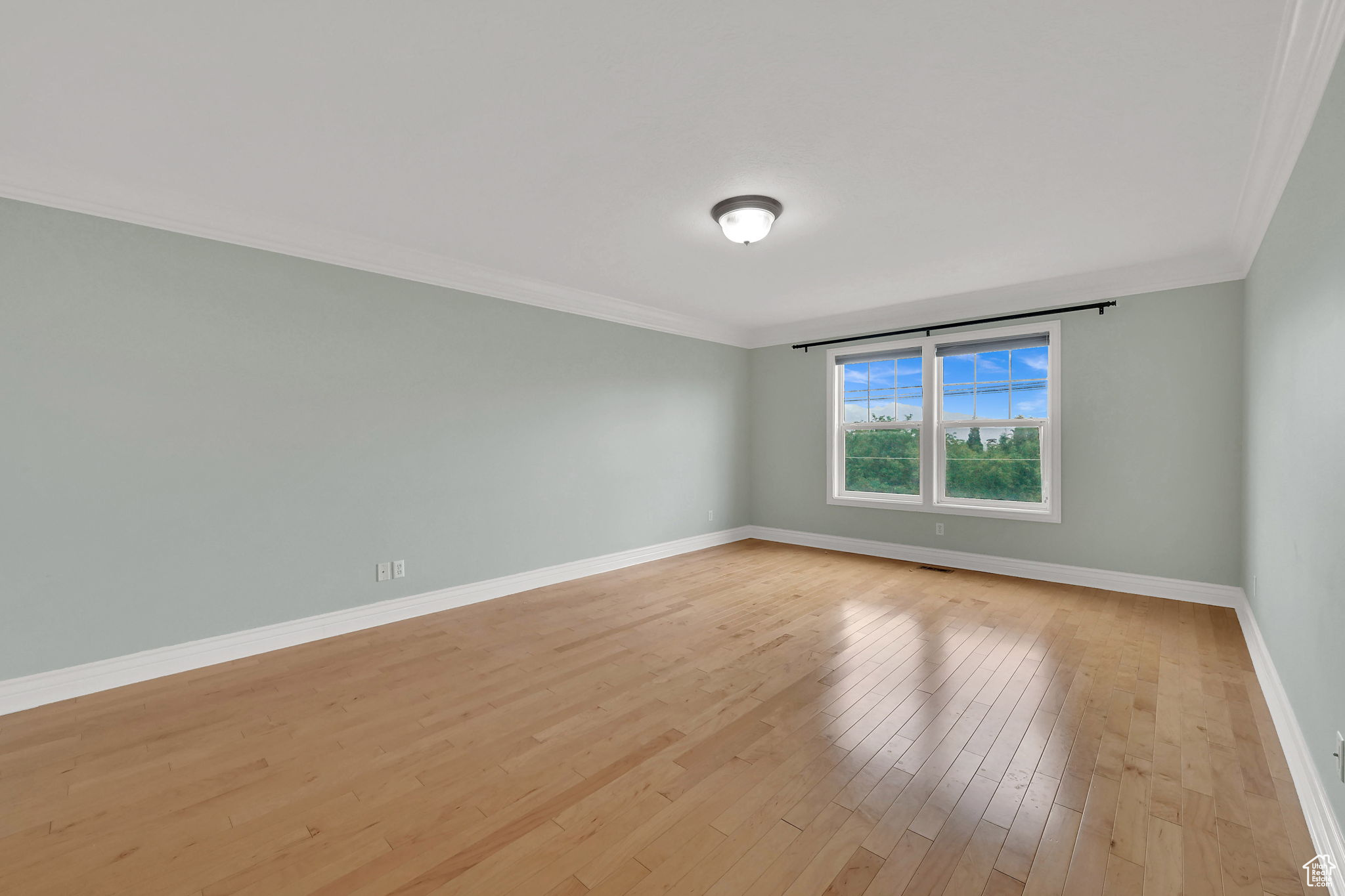 ENSIGN PLACE - Residential