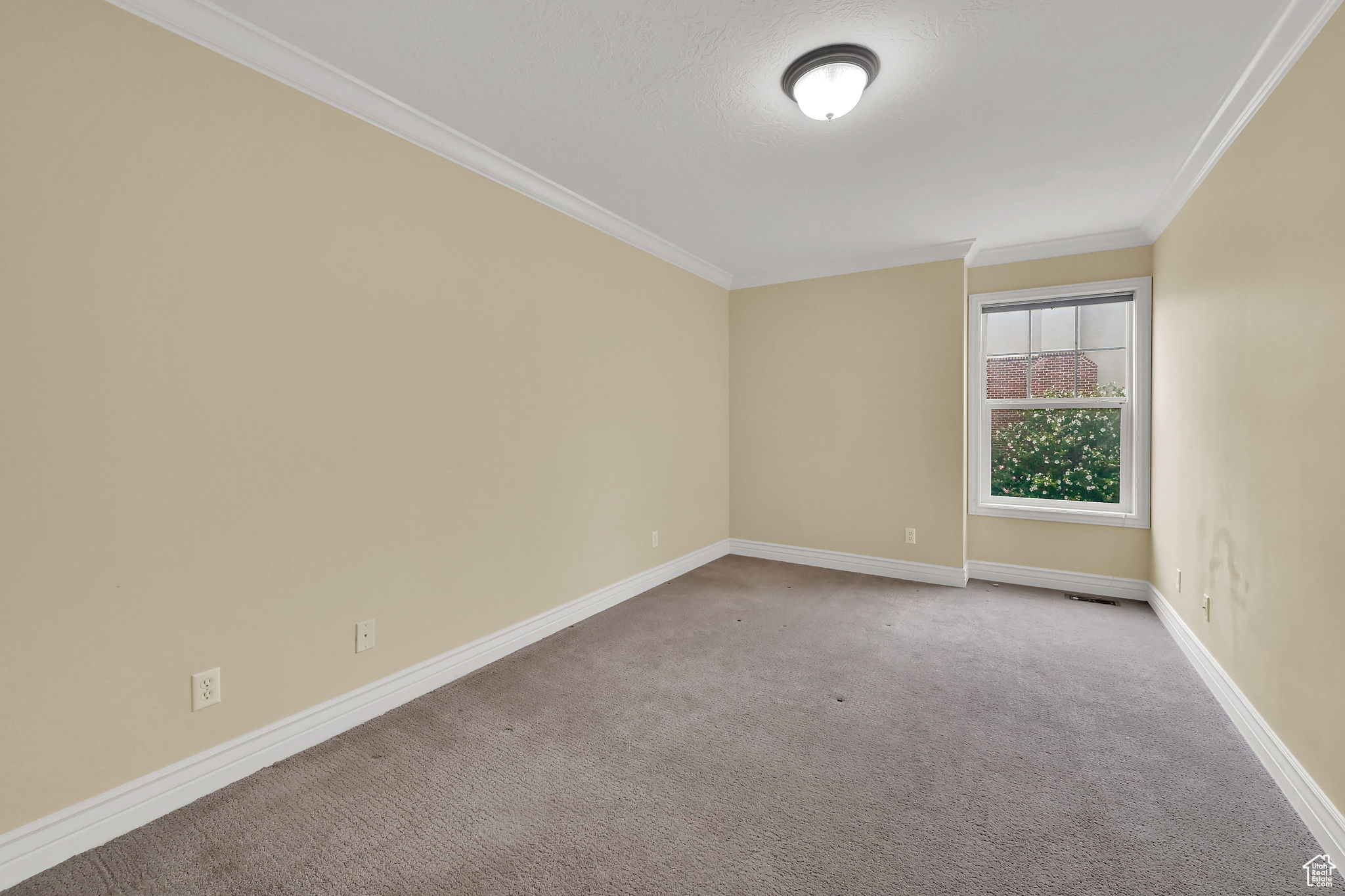 ENSIGN PLACE - Residential