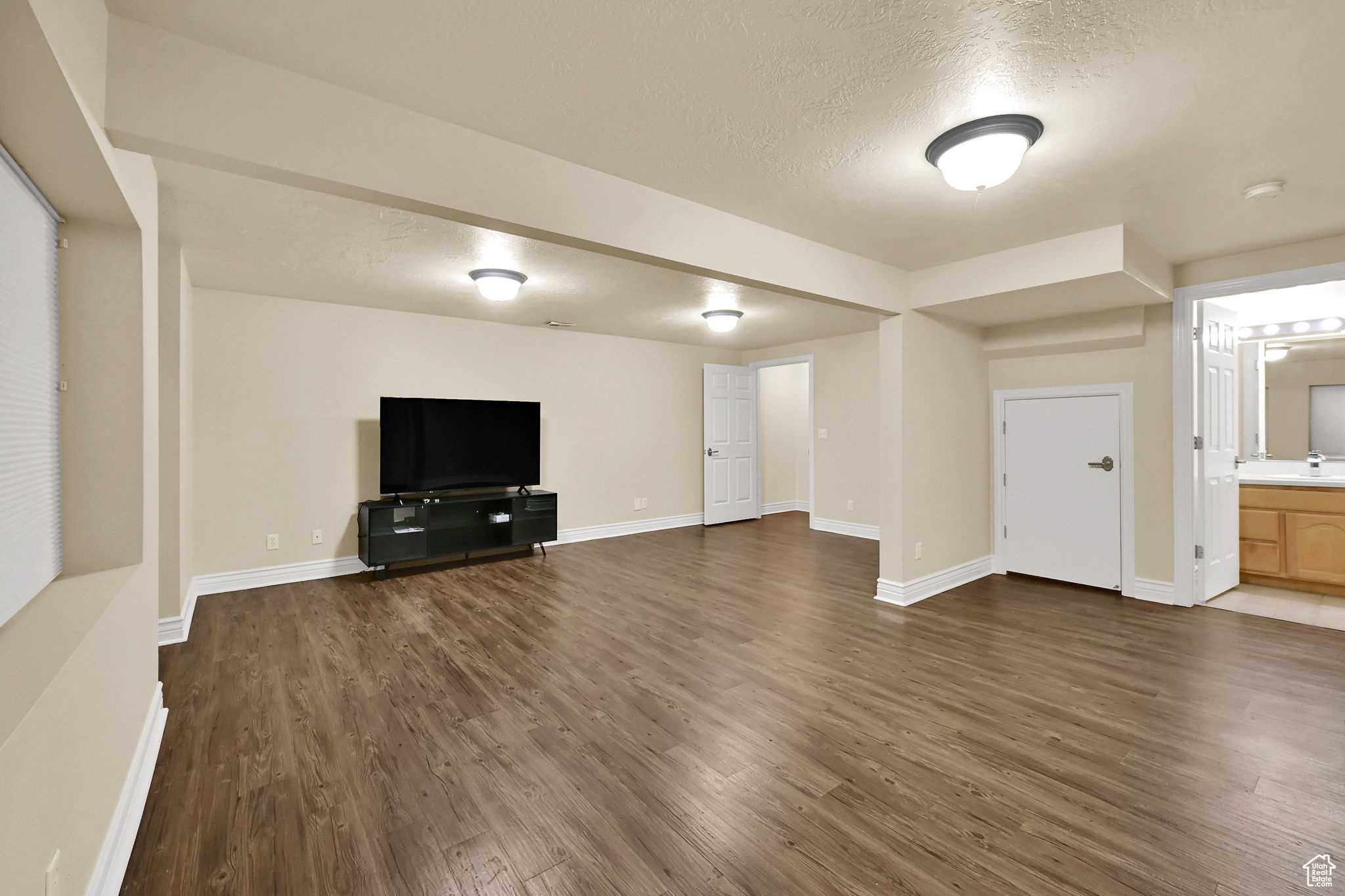 ENSIGN PLACE - Residential