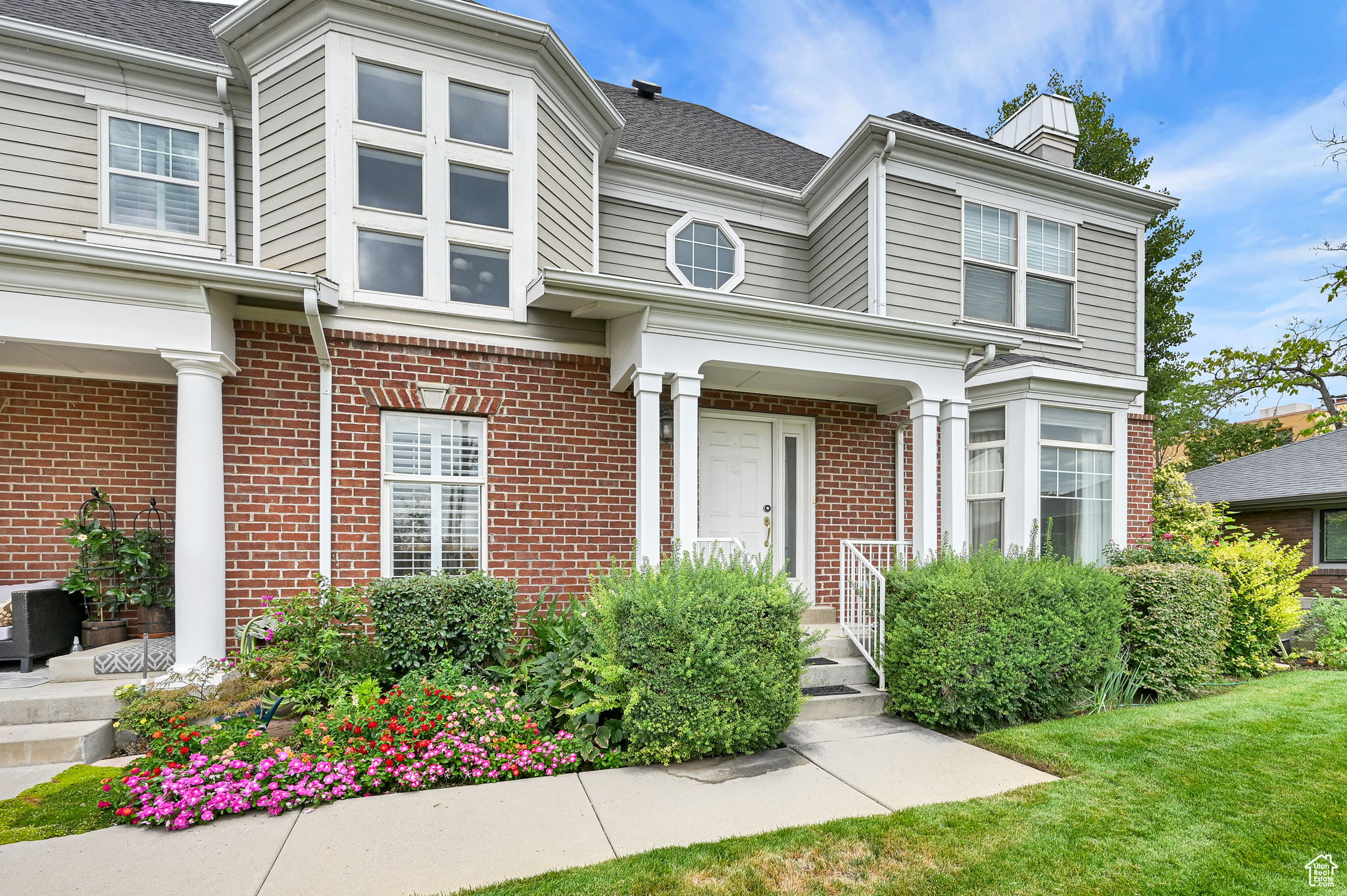 ENSIGN PLACE - Residential