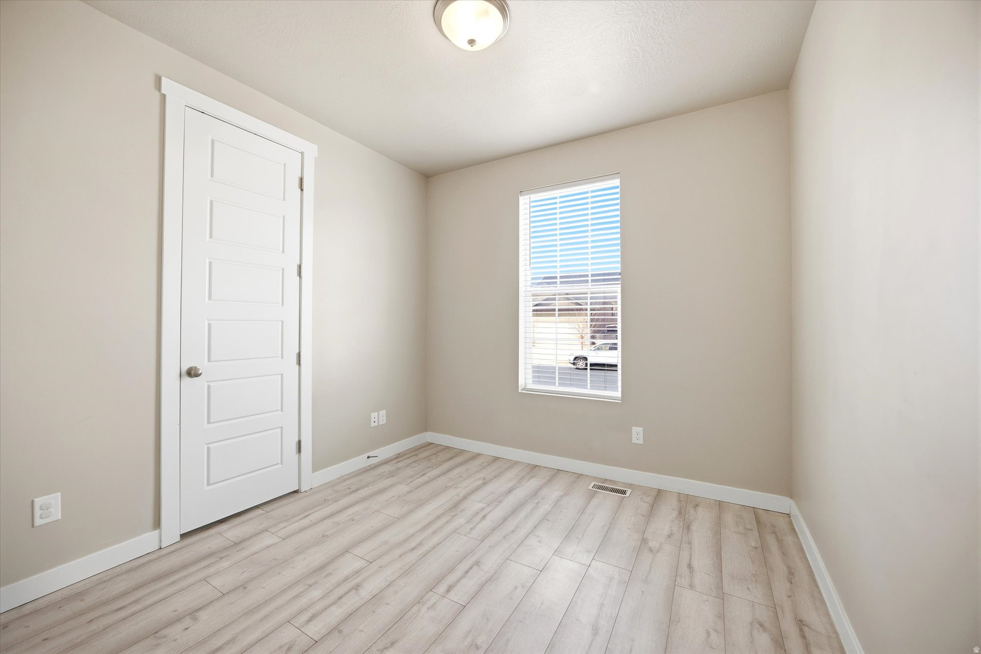 OVERLAND - Residential