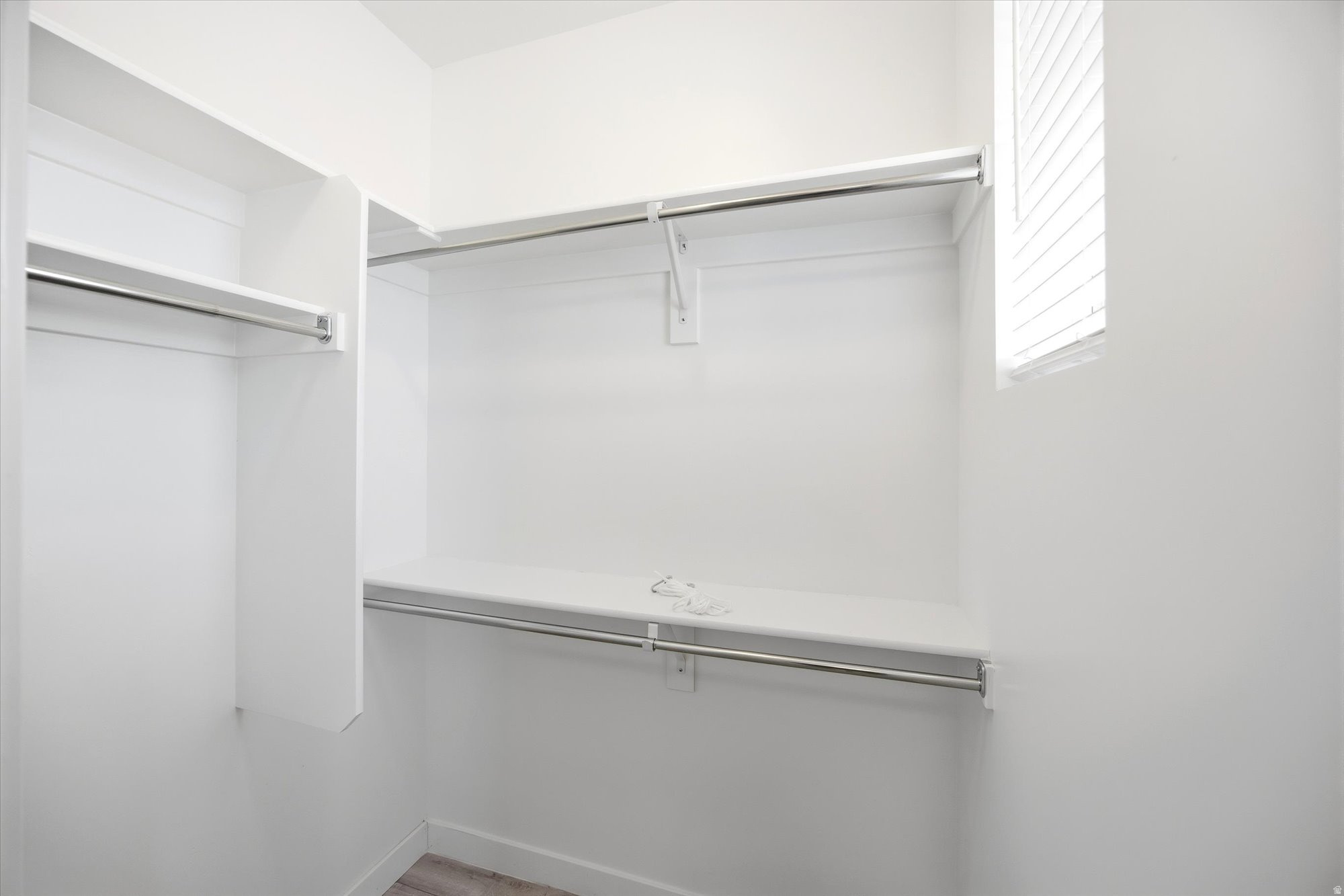 OVERLAND - Residential