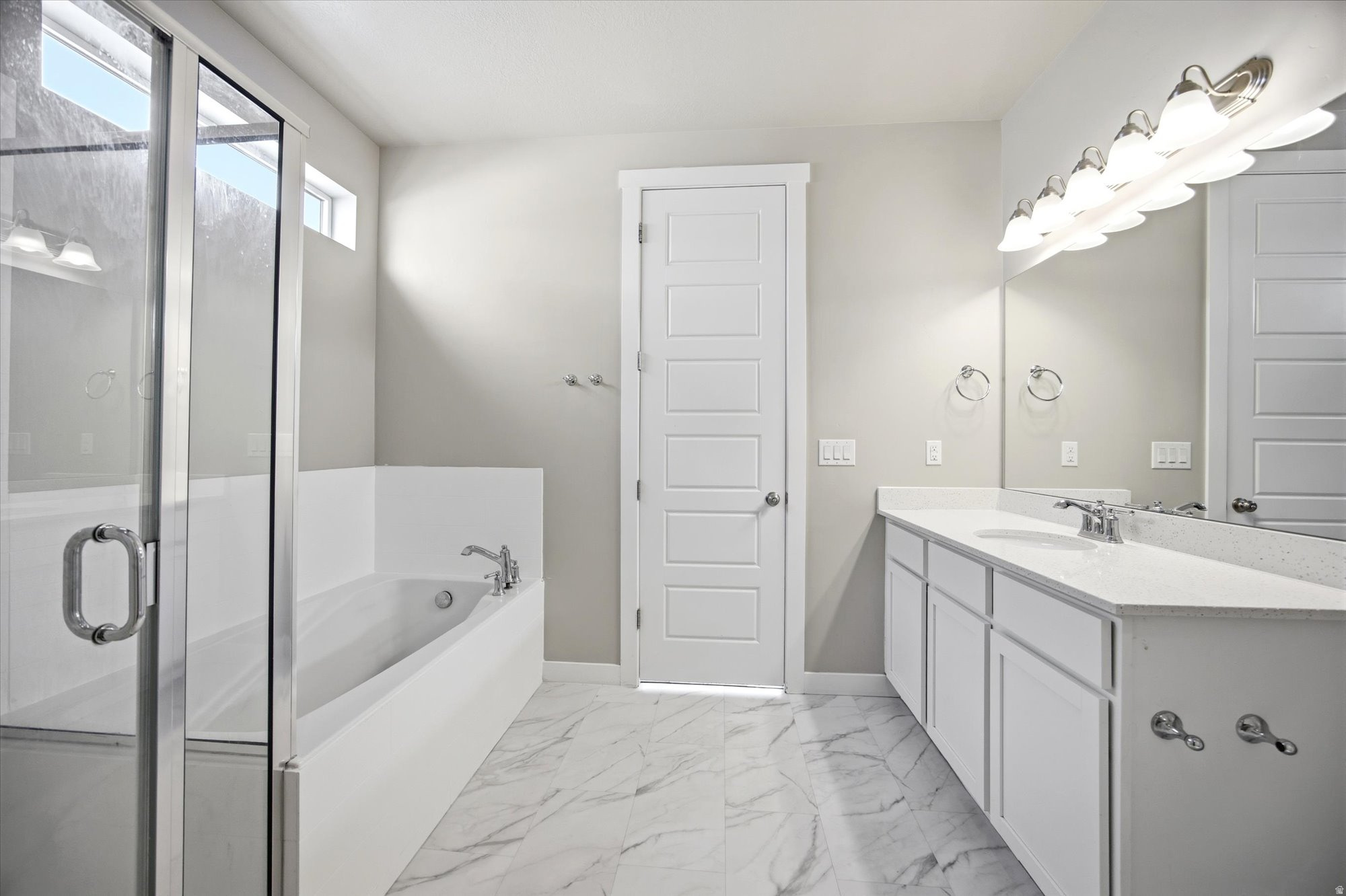 OVERLAND - Residential