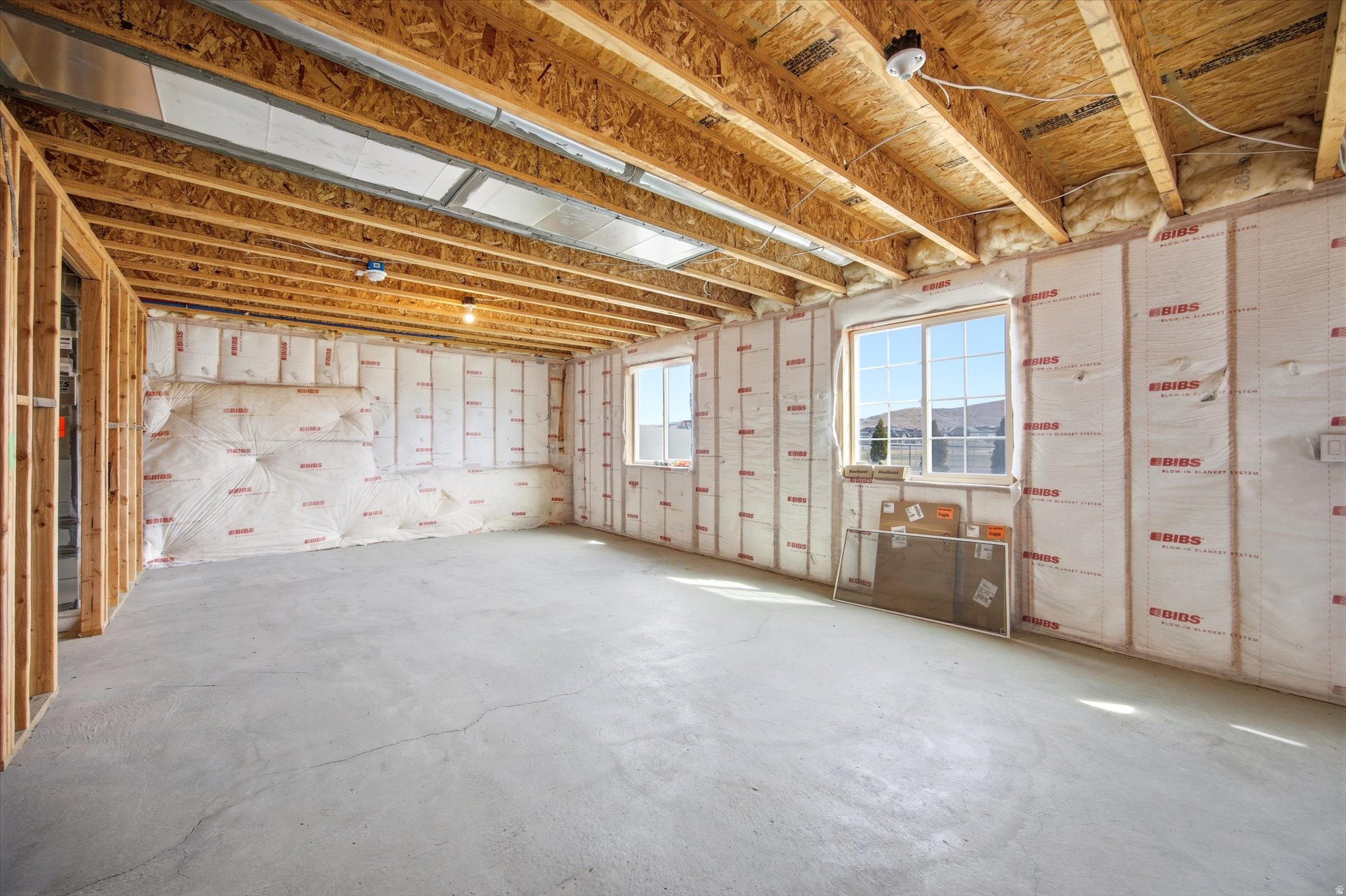 OVERLAND - Residential