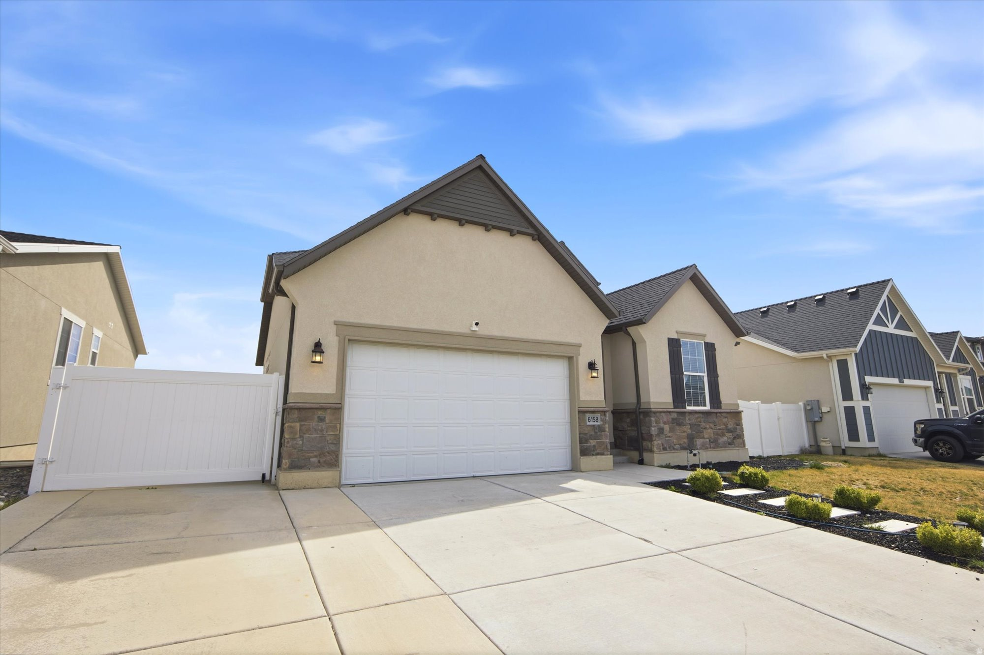 OVERLAND - Residential