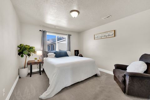 Tiny photo for 216 N 1750 St W, Mapleton, UT 84664 (MLS # 2146054)