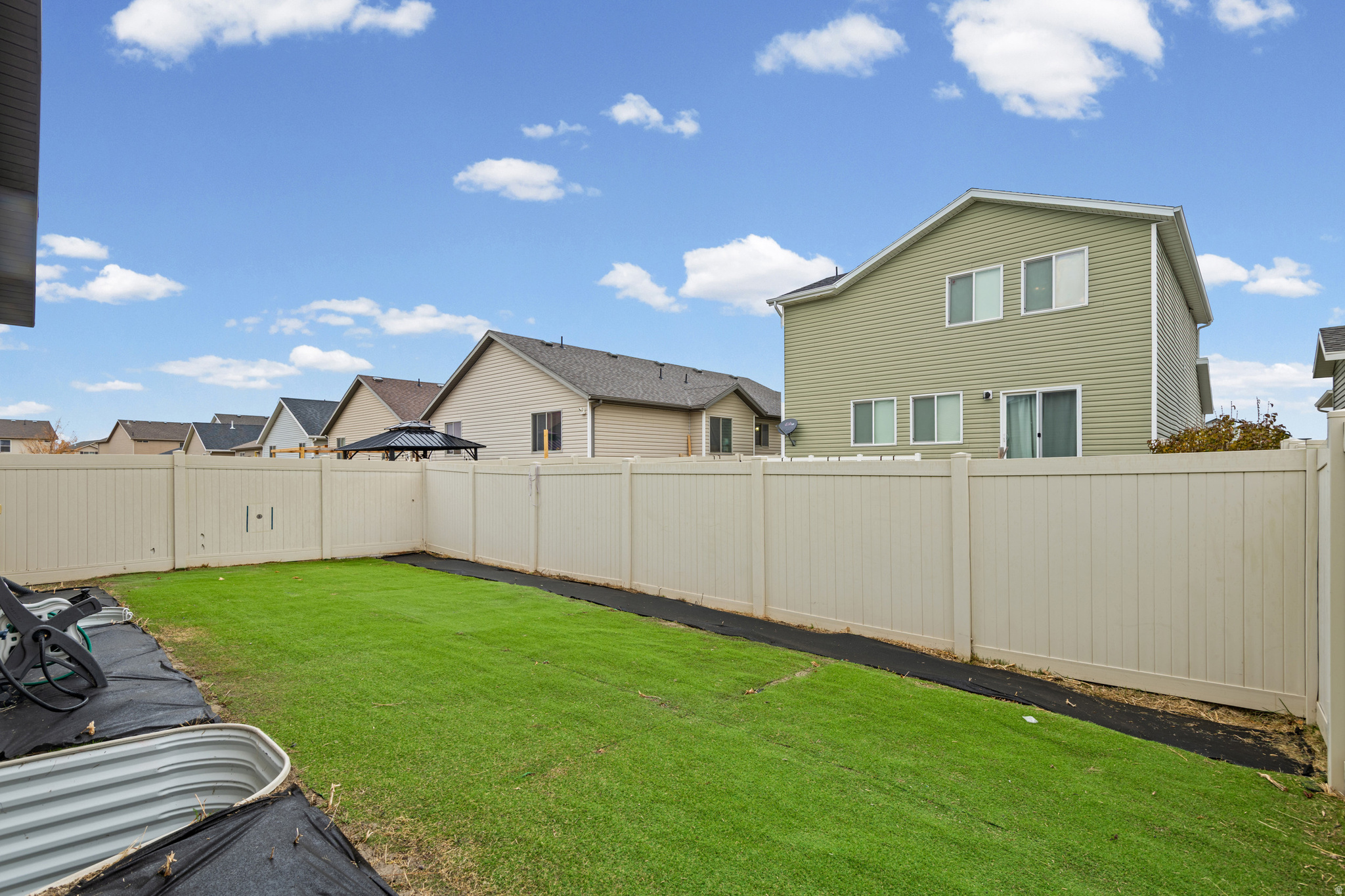 SWEETWATER 4 - Residential