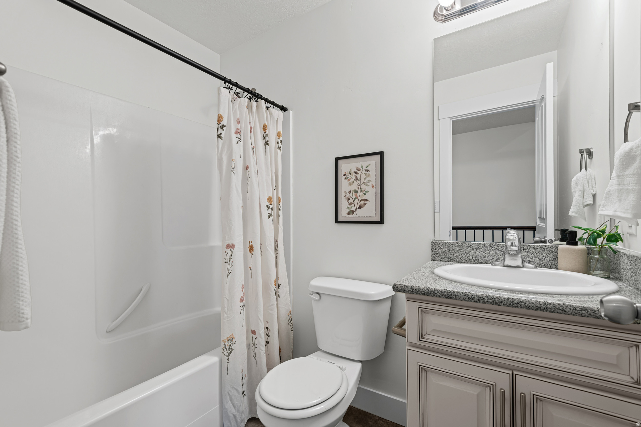 SWEETWATER 4 - Residential