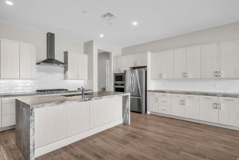 Tiny photo for 1226 W CACTUS WREN DR S #179, Saint George, UT 84790 (MLS # 2134655)