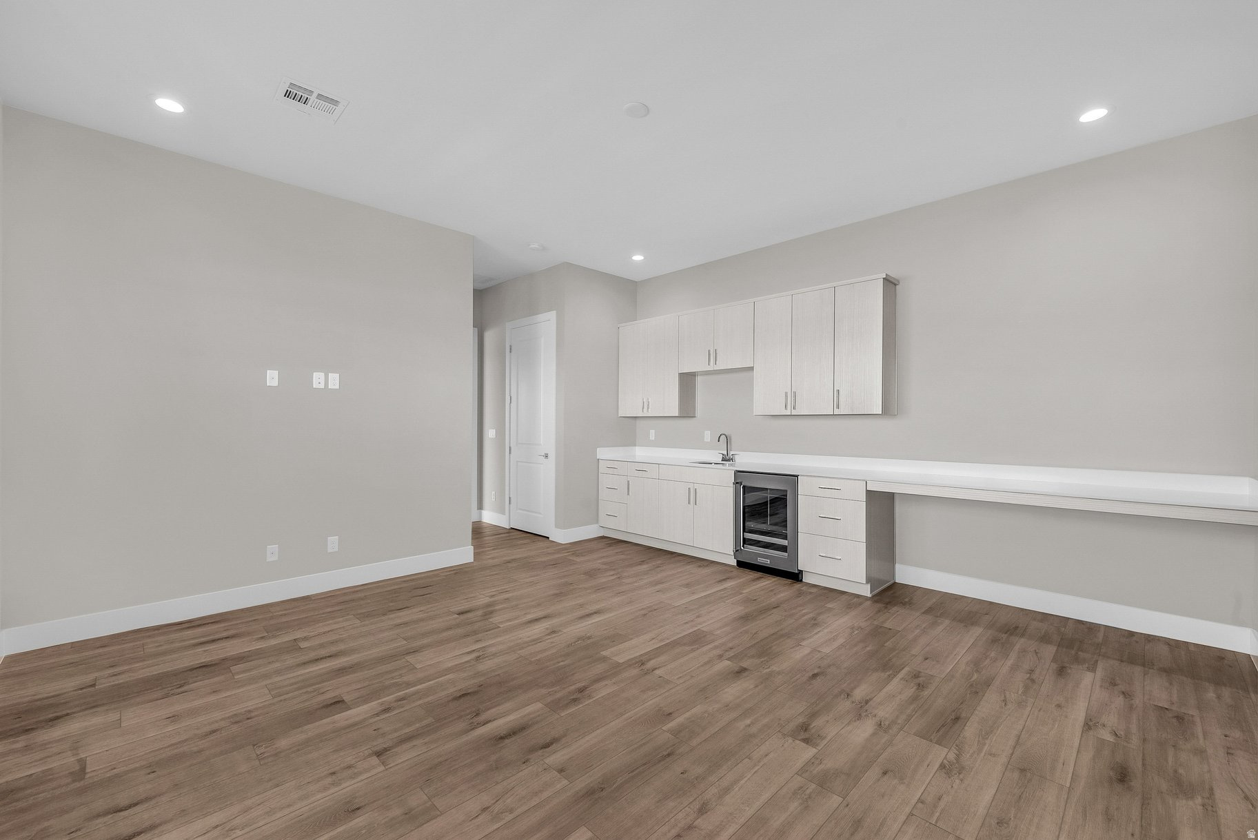 REGENCY DESERT COLOR - Residential