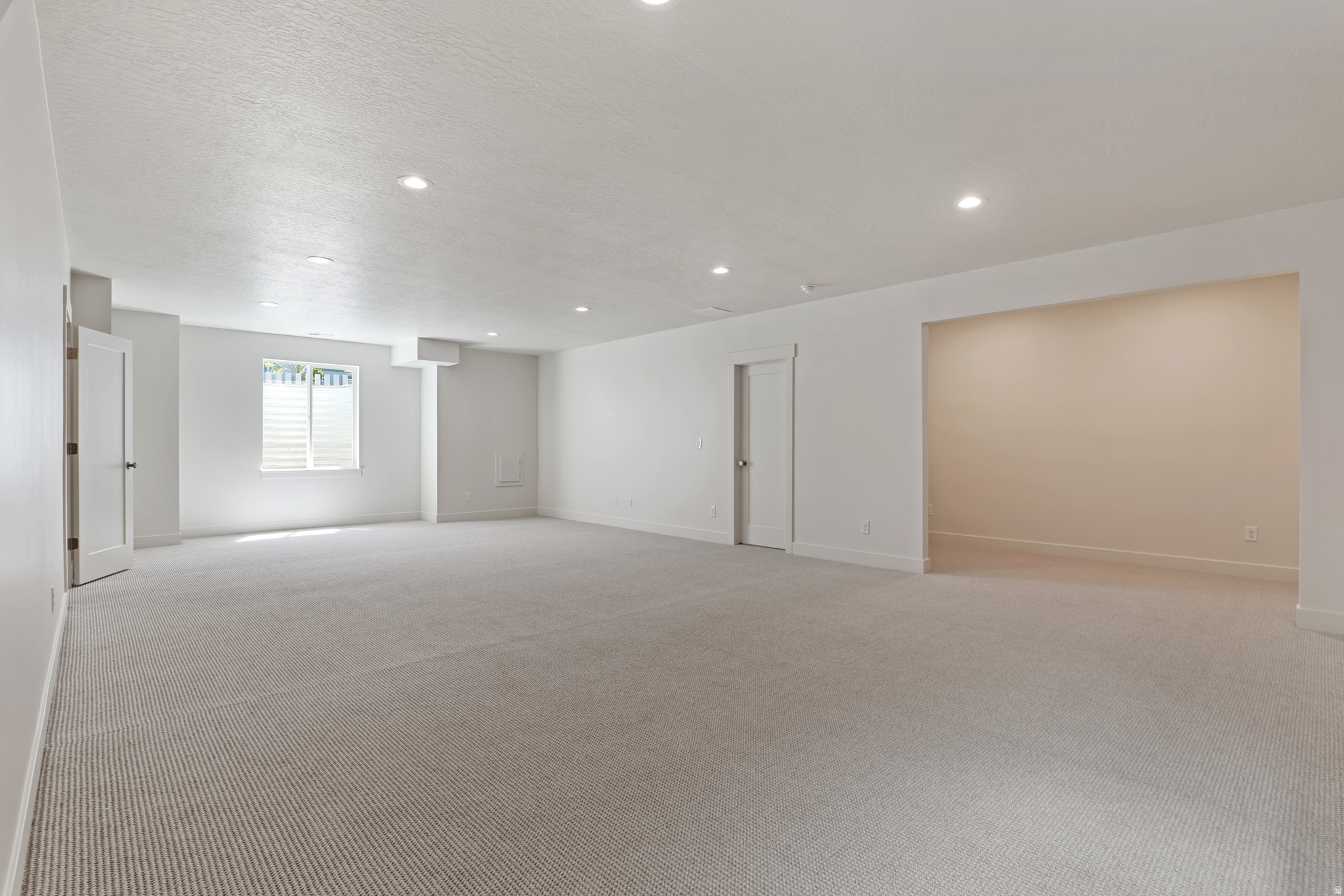 DAYBREAK - Residential