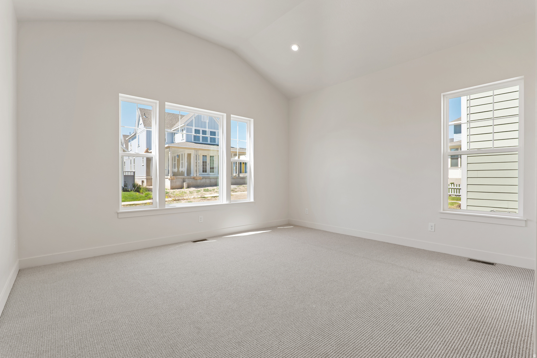 DAYBREAK - Residential