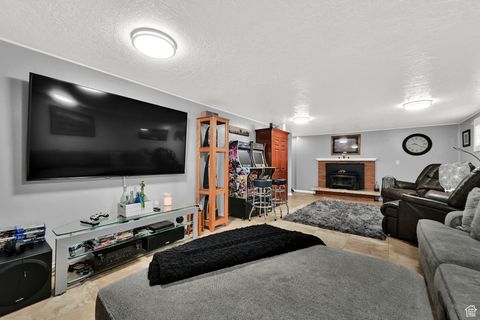 Tiny photo for 3875 N 1000 W, Pleasant View, UT 84414 (MLS # 2114253)