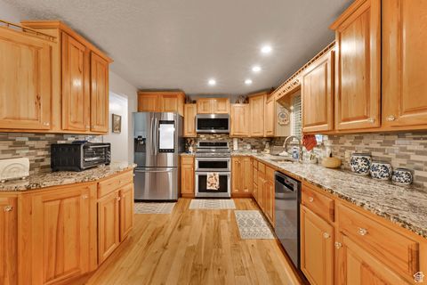 Tiny photo for 3875 N 1000 W, Pleasant View, UT 84414 (MLS # 2114253)