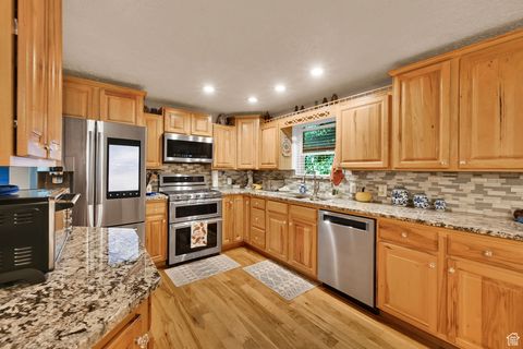 Tiny photo for 3875 N 1000 W, Pleasant View, UT 84414 (MLS # 2114253)