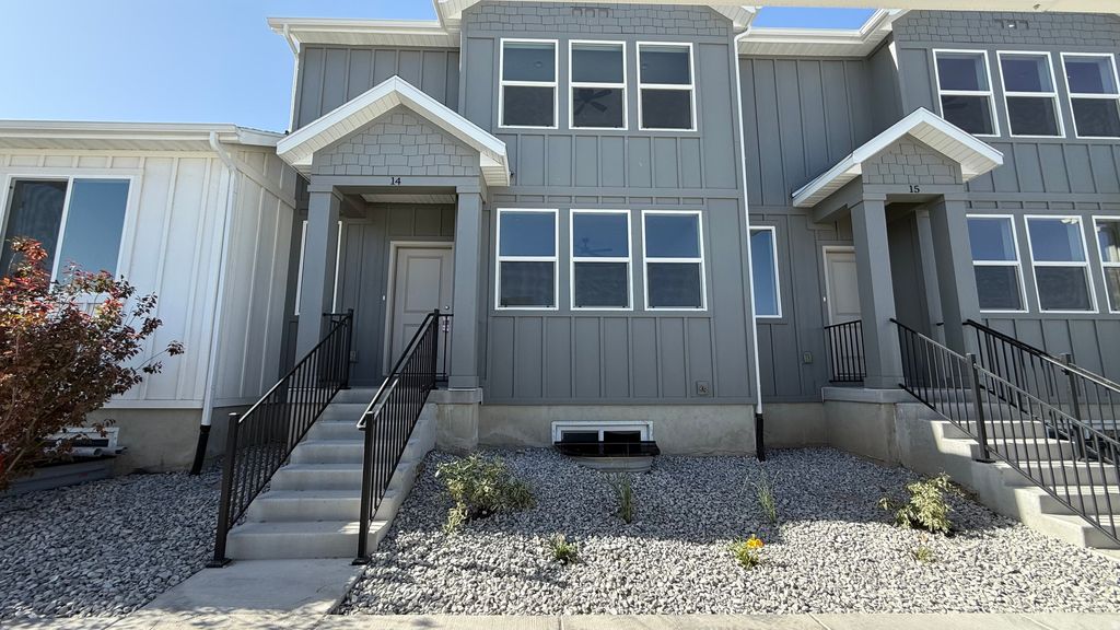 Photo of 231 W 1160 N #14, Tooele, UT 84074 (MLS # 2136611)