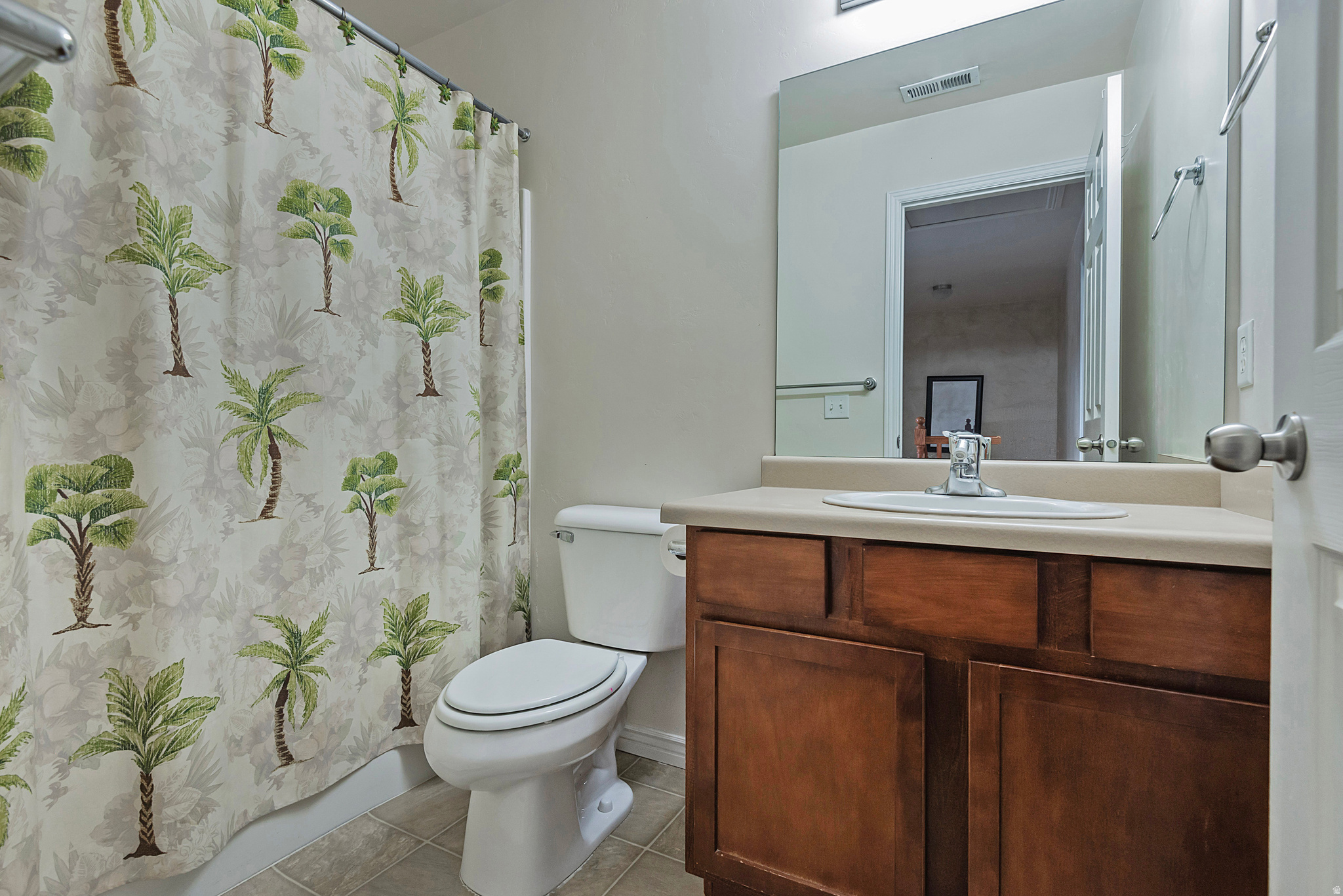 POINTE MEADOWS - Residential