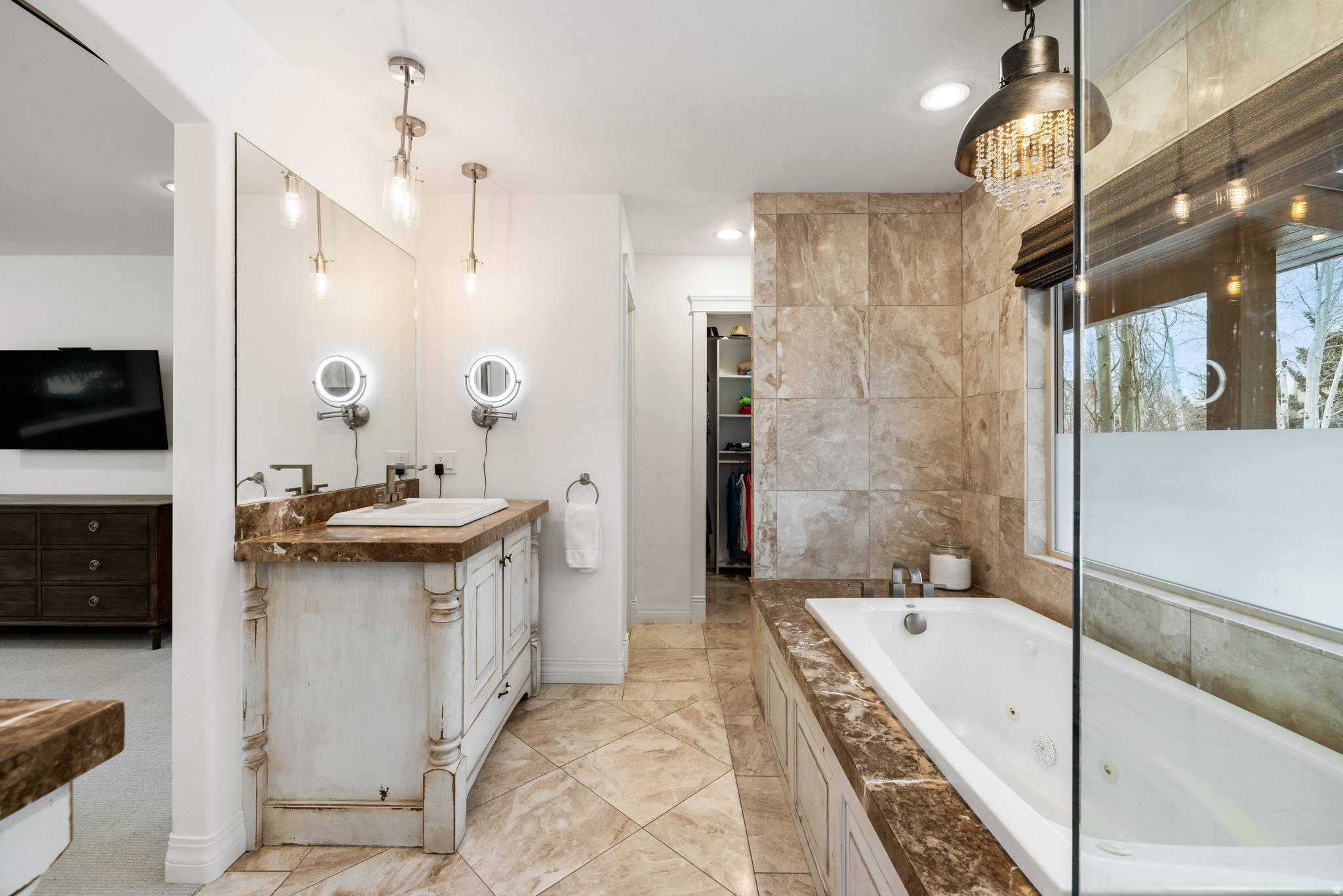 PARK MEADOWS - Residential