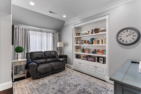 Tiny photo for 57 W GROVE CREEK CIR, Farmington, UT 84025 (MLS # 2137866)