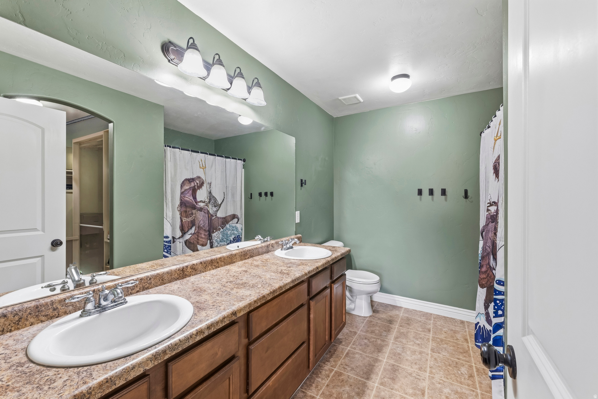 RIVER PARK WEST - Residential