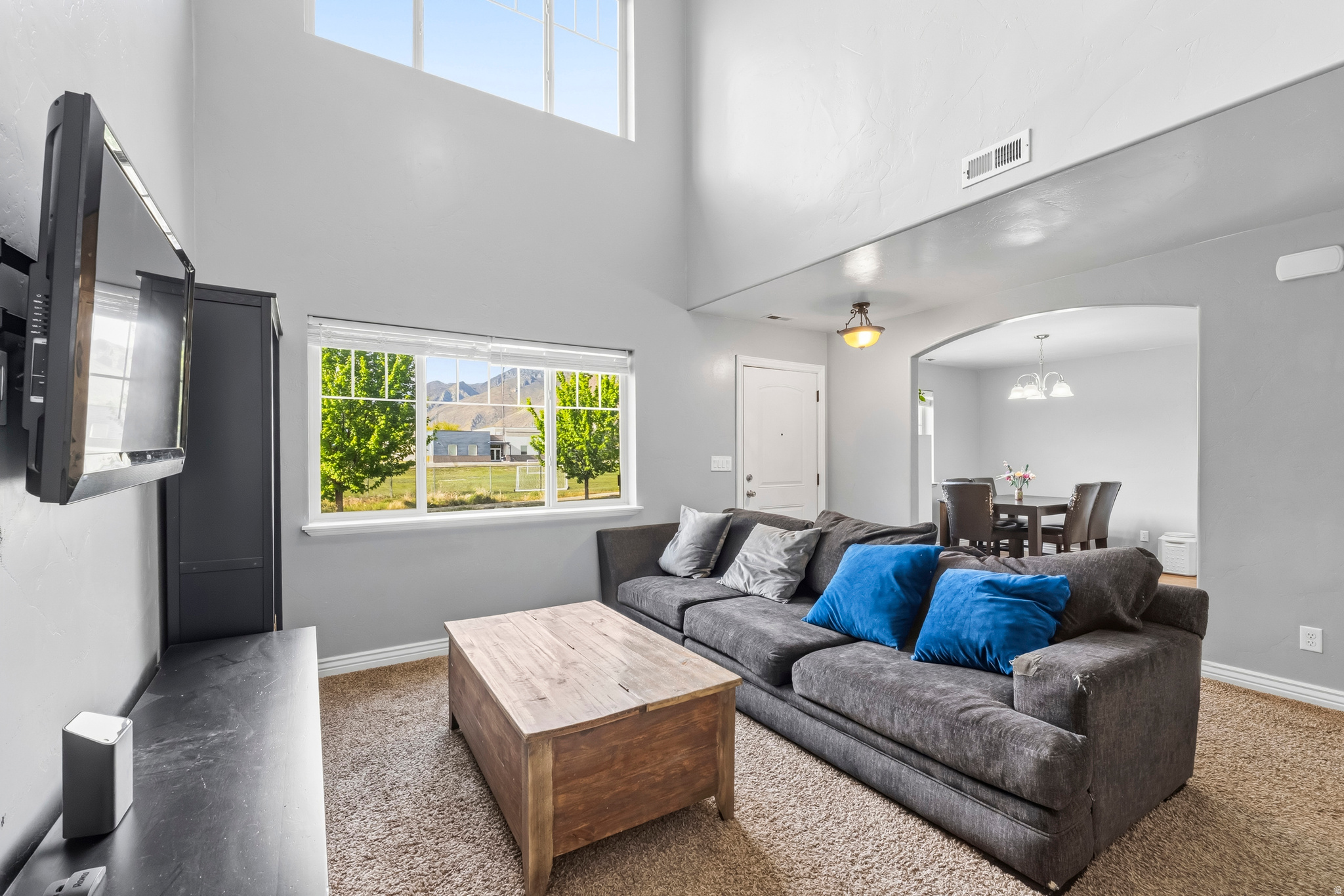 RIVER PARK WEST - Residential