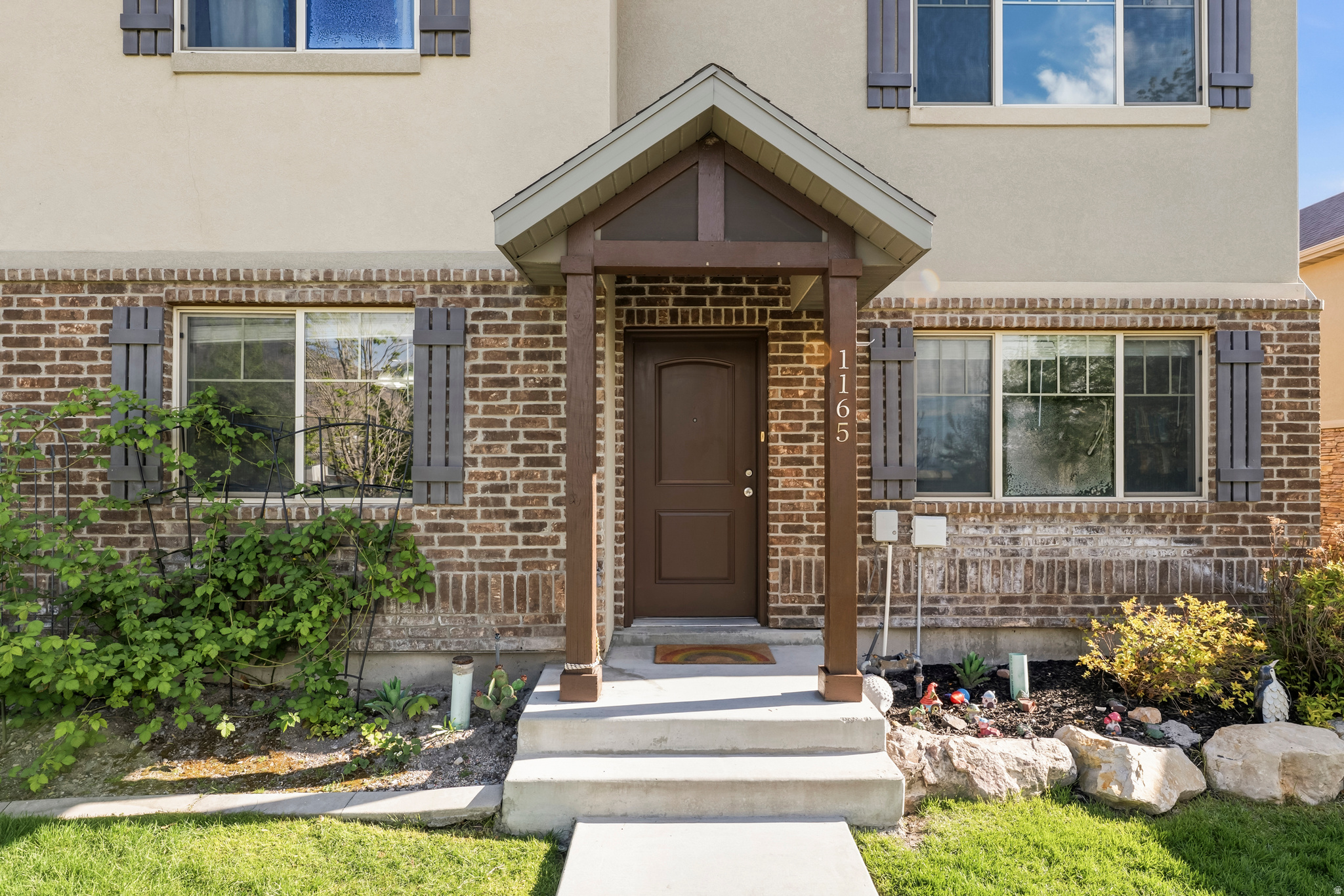 RIVER PARK WEST - Residential