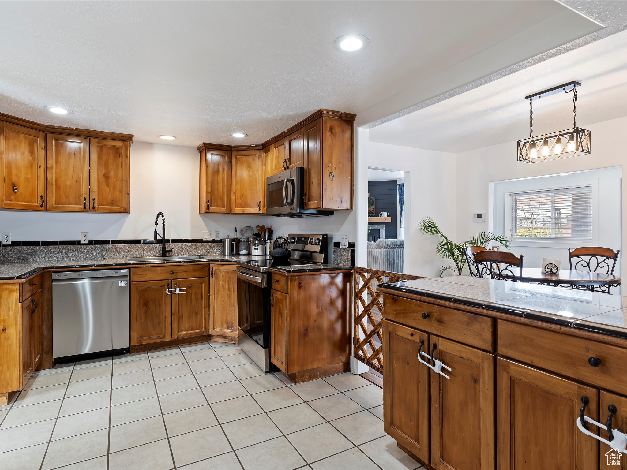 3911 W 2250, Corinne, Utah image 11