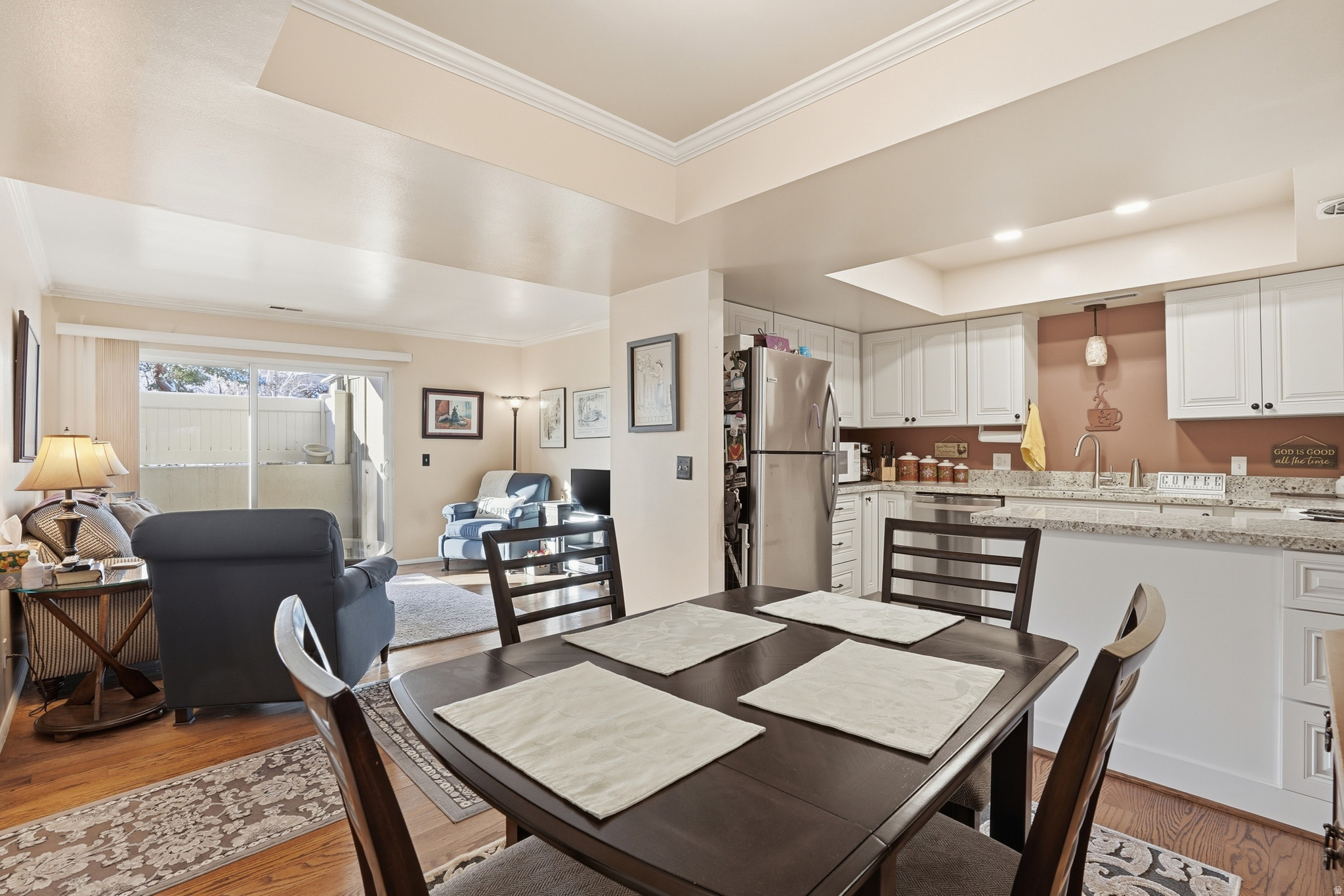 WOODBRIDGE CONDM - Residential