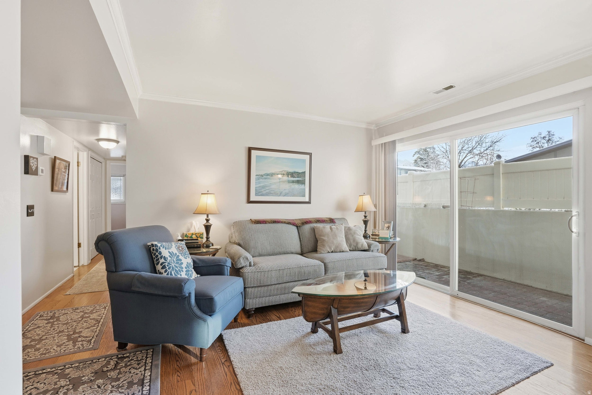 WOODBRIDGE CONDM - Residential