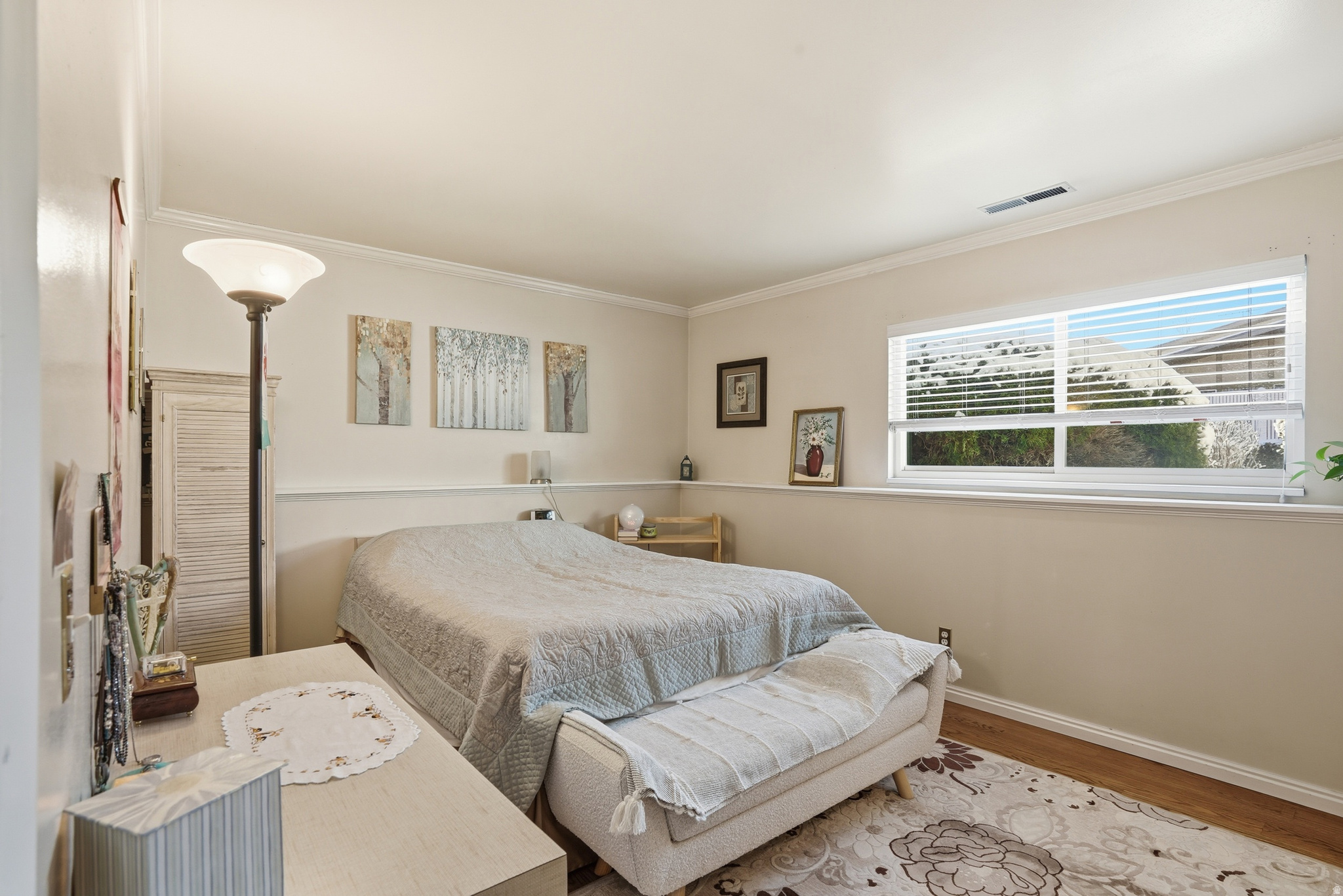 WOODBRIDGE CONDM - Residential