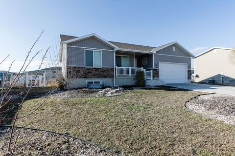 Tiny photo for 1086 S 150 W, Tremonton, UT 84337 (MLS # 2132847)