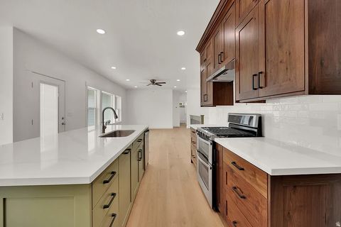 Tiny photo for 8356 S FOUR ELM CIR, West Jordan, UT 84081 (MLS # 2132400)