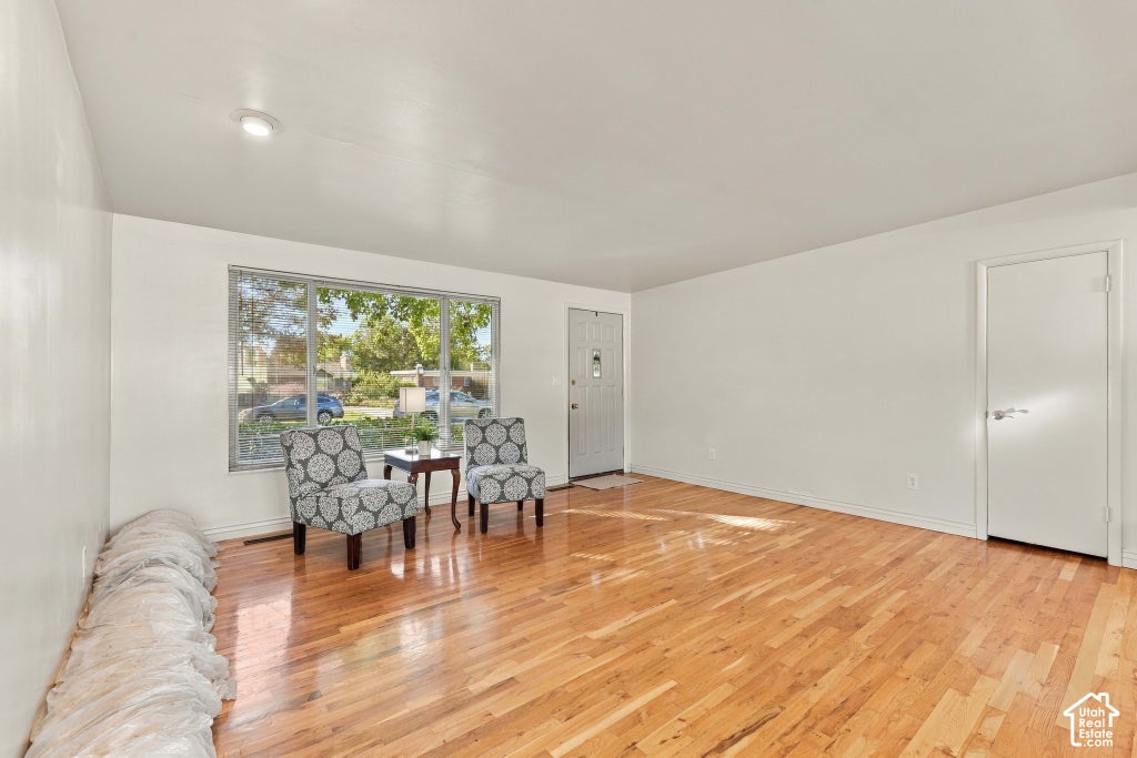 Photo of 2941 S GLENMARE ST E, Salt Lake City, UT 84106 (MLS # 2188667)