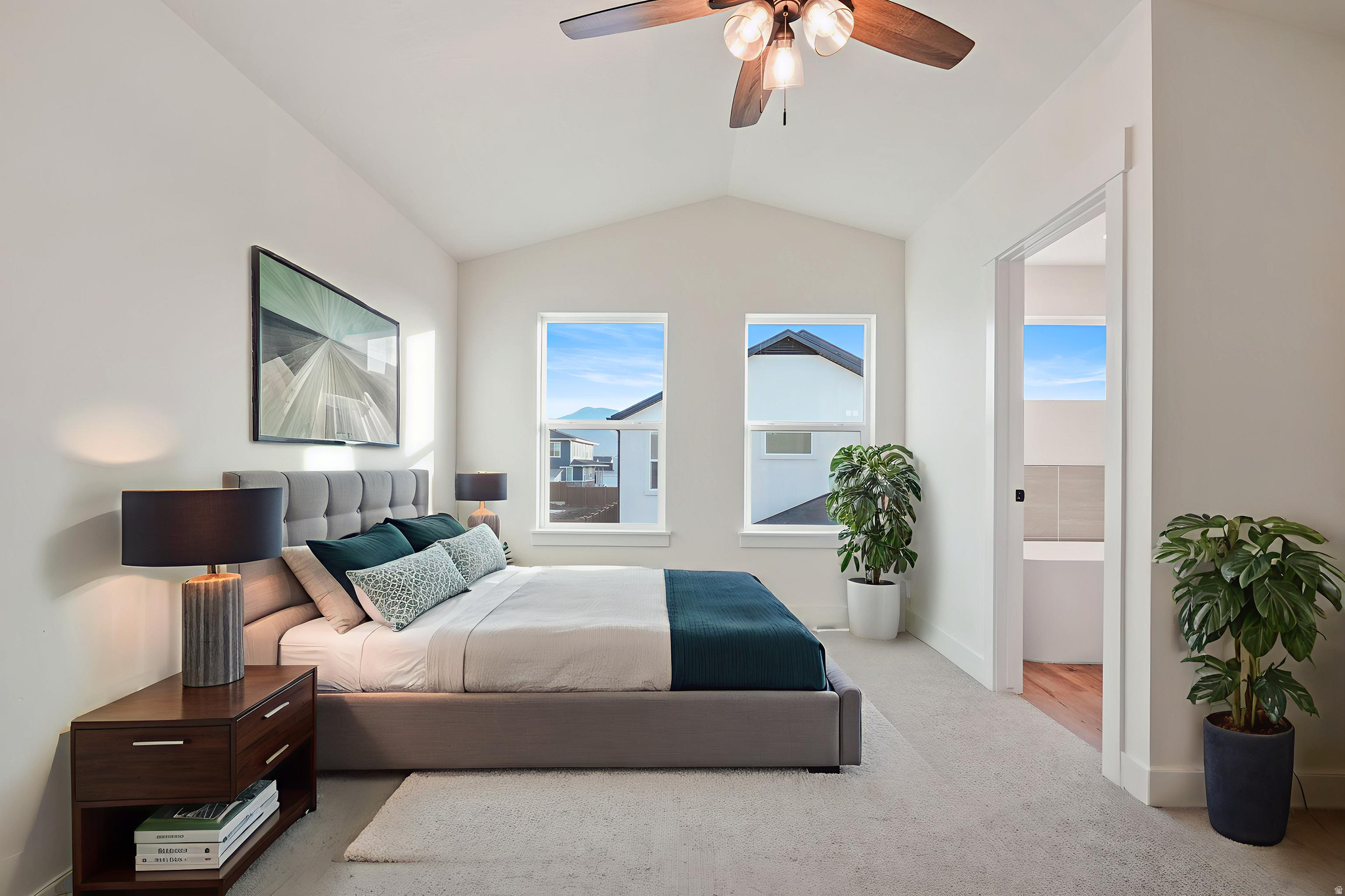 WESTFIELDS CENTRAL - Residential