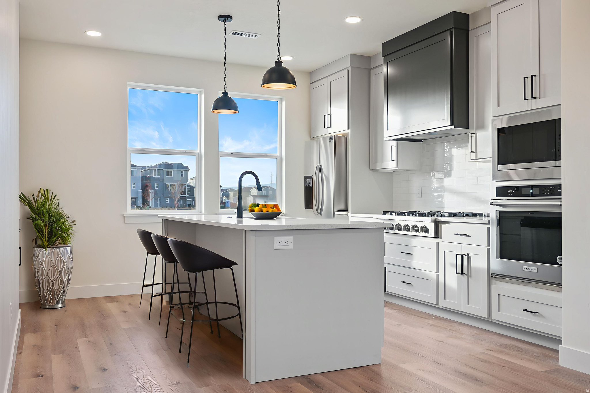 WESTFIELDS CENTRAL - Residential