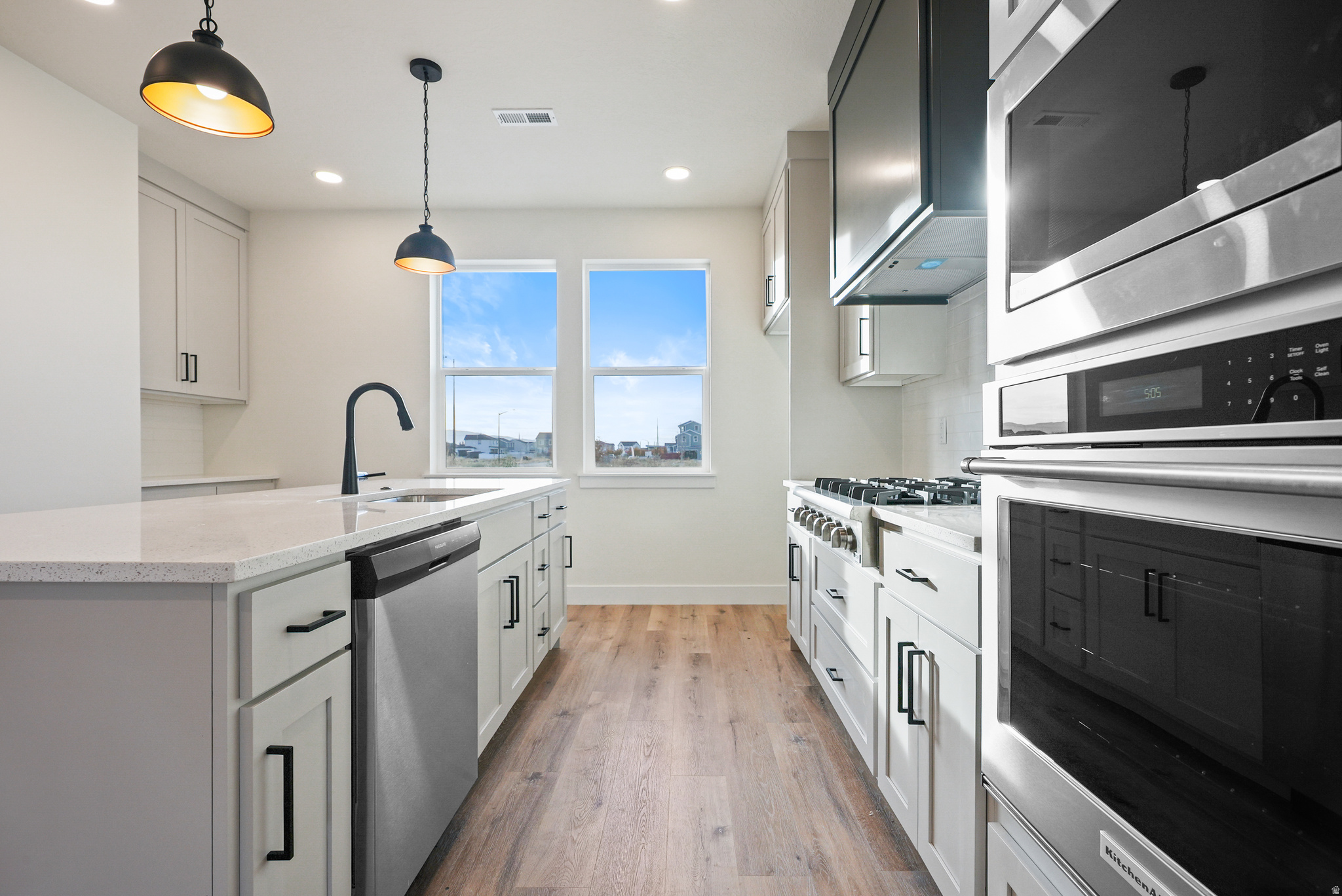 WESTFIELDS CENTRAL - Residential