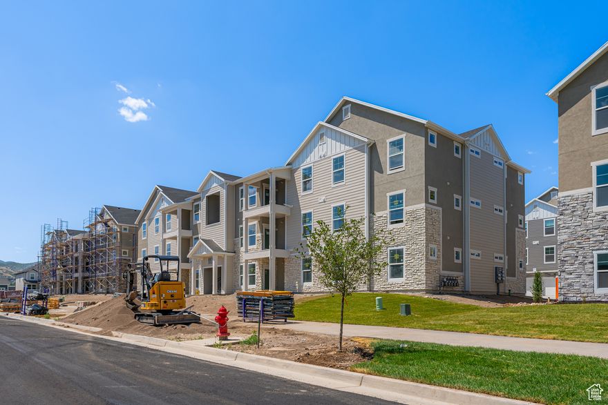 Take pride in your new condo at Mountain Ridge, boasting 9-foot ceilings, generous storage, and stunning finishes throughout. Enjoy top-tier amenities including clubhouses, a fully equipped gym, community pools, parks and pickleball courts, among others! Plus, you'll have quick and easy access to both Mountain View Corridor and Bangerter Highway. Discover all this exceptional community has to offer. Reach out today for more information or to set up a visit to the community.