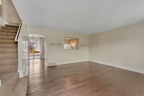 Tiny photo for 6054 S GLENCOE CT, Murray, UT 84123 (MLS # 2132658)