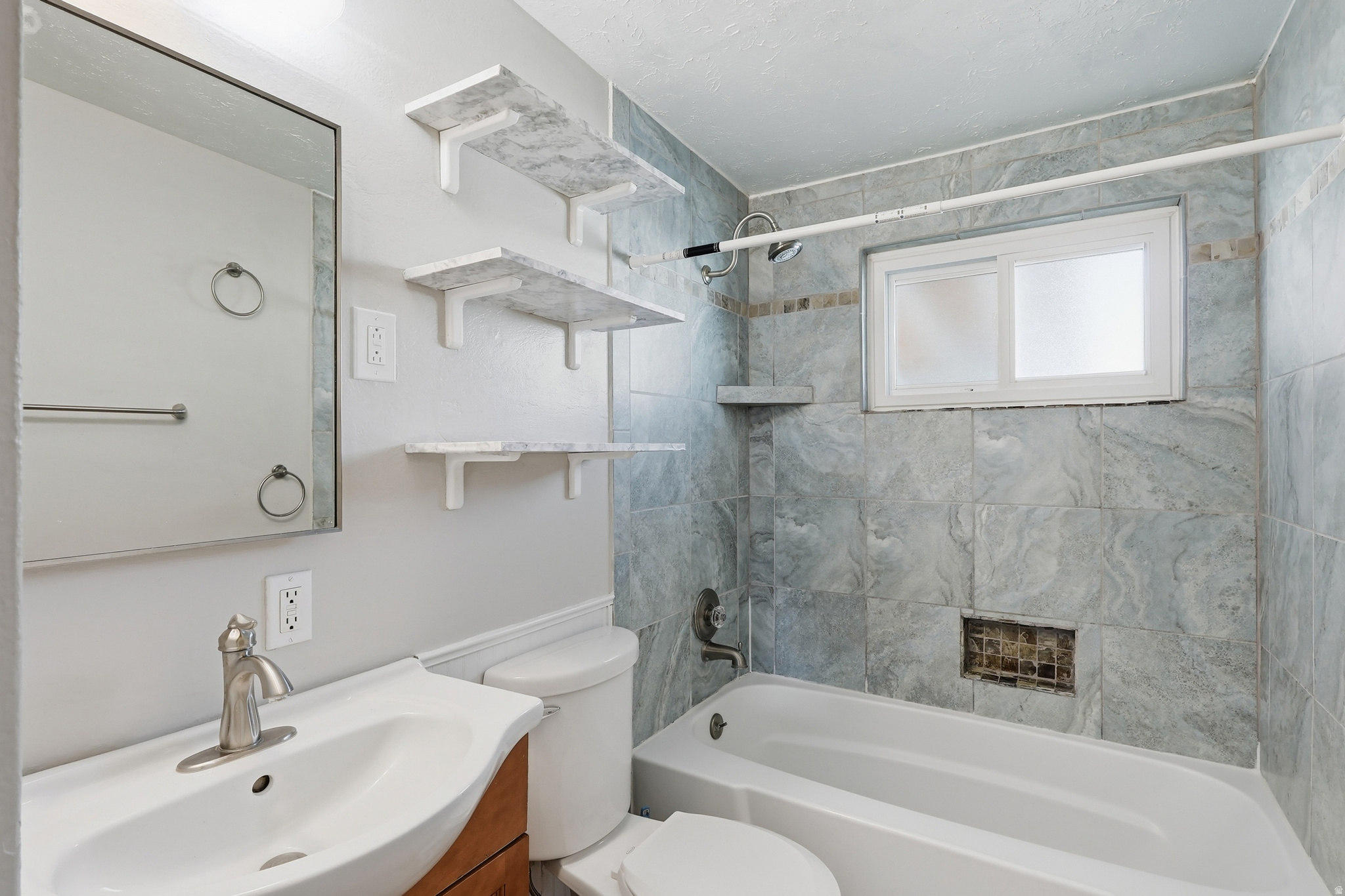 SUNBURST VILLAGE NO. 5 - Residential