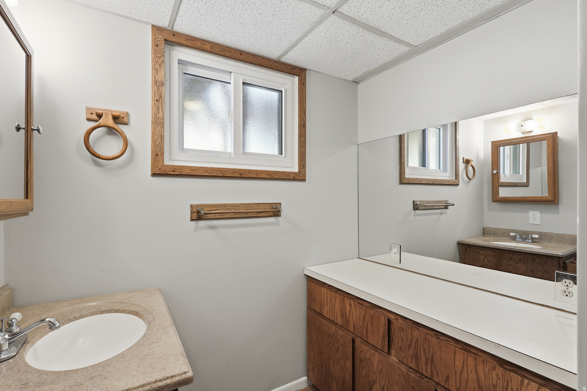 SUNBURST VILLAGE NO. 5 - Residential