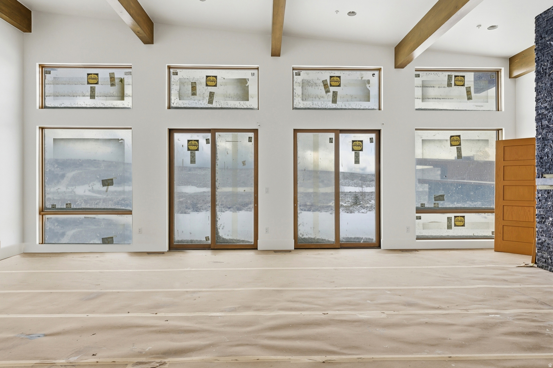 HAWKS PASS - Residential