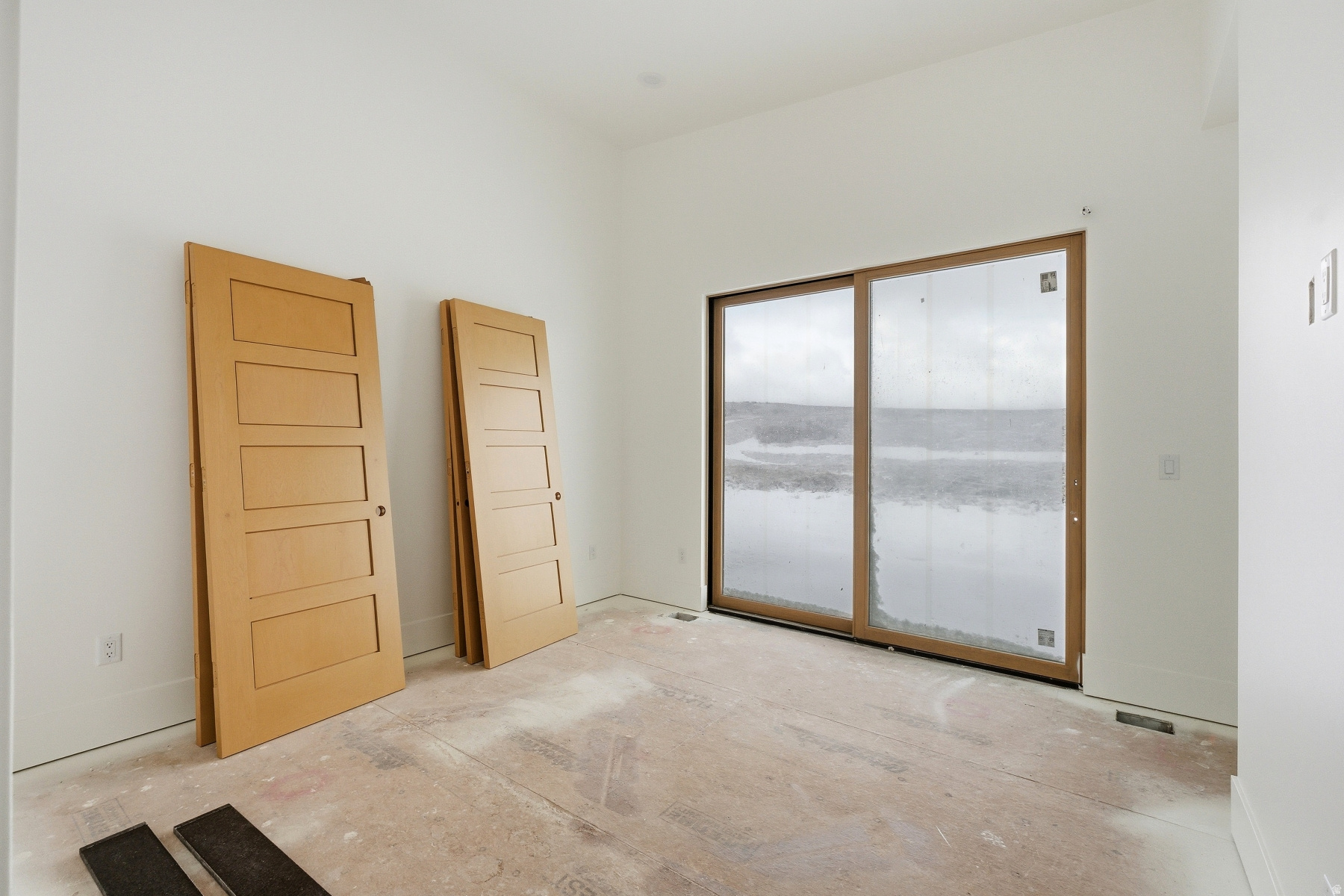 HAWKS PASS - Residential